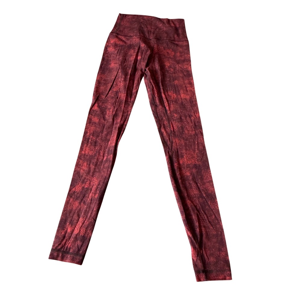 Lululemon High Rise‎ Leggings Red Black Abstract Pattern Size 4